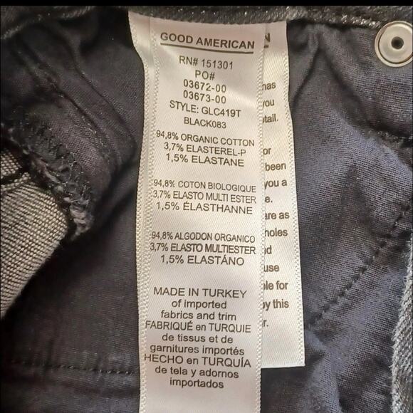 Good American GOOD LEGS CROP Jeans Size 0/25 Black Stretch Denim Raw Hem NEW - Picture 9 of 10